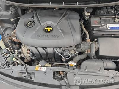 2013 Hyundai Elantra GT Hatchback - zdjęcie 7 z 21 - miniatura