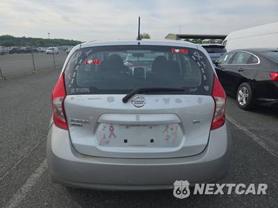 2016 Nissan Versa Note SV - zdjęcie 5 z 37 - miniatura
