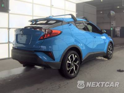 2019 Toyota C-HR Limited - zdjęcie 4 z 33 - miniatura