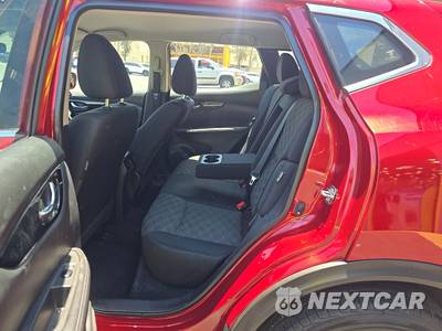 2022 Nissan Rogue Sport SV - zdjęcie 13 z 22 - miniatura