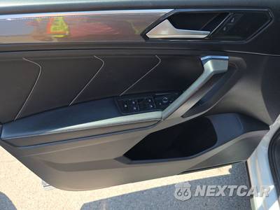 2023 Volkswagen Tiguan SE R-Line Black - zdjęcie 9 z 30 - miniatura