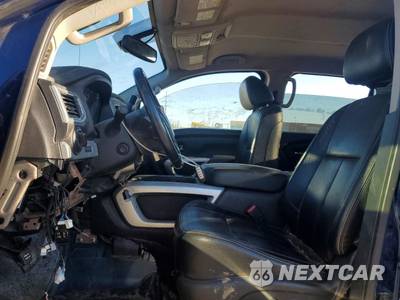 2018 Nissan TITAN XD PRO-4X Crew Cab Short Bed - zdjęcie 7 z 13 - miniatura