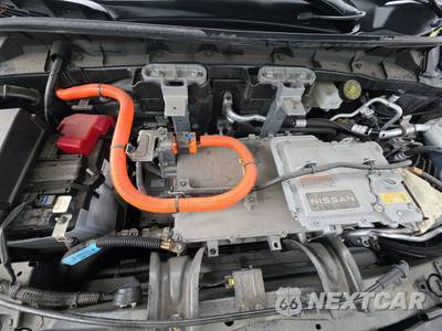 2023 Nissan Ariya ENGAGE e-4ORCE - zdjęcie 15 z 35 - miniatura