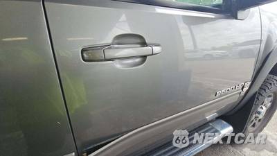 2012 Chevrolet Silverado 2500HD LTZ Extended Cab Medium Bed 1LZ w/Rear Doors - zdjęcie 31 z 34 - miniatura