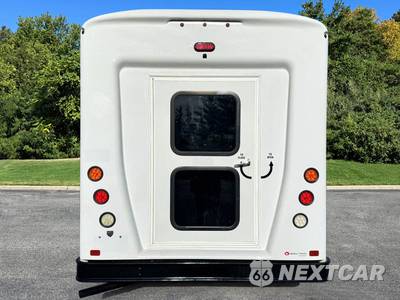 2018 Ford Transit 350 HD Cutaway 10360 GVWR DRW - zdjęcie 7 z 51 - miniatura