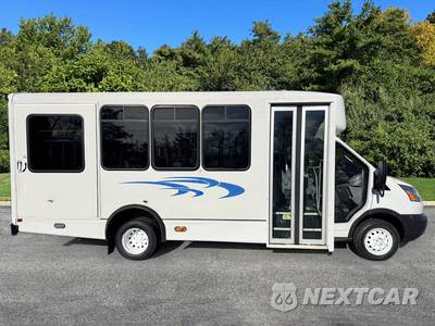 2018 Ford Transit 350 HD Cutaway 10360 GVWR DRW - zdjęcie 11 z 51 - miniatura