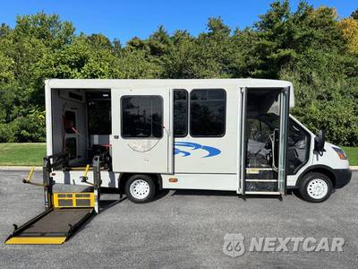 2018 Ford Transit 350 HD Cutaway 10360 GVWR DRW - zdjęcie 15 z 51 - miniatura