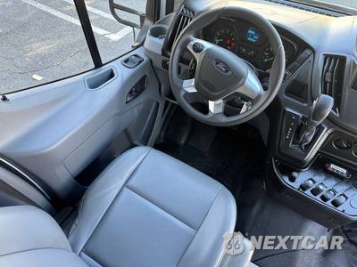 2018 Ford Transit 350 HD Cutaway 10360 GVWR DRW - zdjęcie 21 z 51 - miniatura