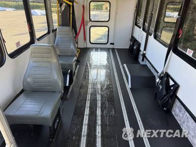 2018 Ford Transit 350 HD Cutaway 10360 GVWR DRW - zdjęcie 24 z 51 - miniatura
