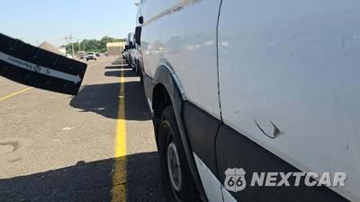 2014 Mercedes-Benz Sprinter 2500 Cargo Van Standard Roof 144.3" WB - zdjęcie 22 z 38 - miniatura