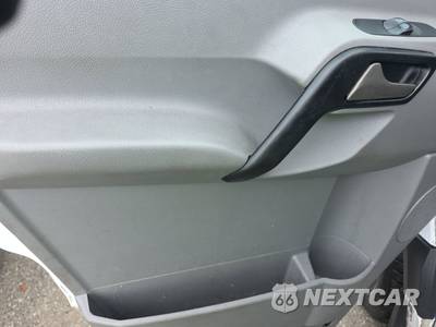2014 Mercedes-Benz Sprinter 2500 Cargo Van Standard Roof 144.3" WB - zdjęcie 9 z 38 - miniatura