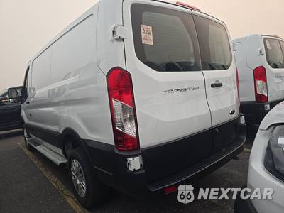 2025 Ford Transit 250 Cargo Van Low Roof 130.0" WB - zdjęcie 6 z 33 - miniatura