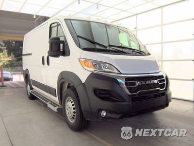 2025 Ram ProMaster 2500 Cargo Van Tradesman w/Passenger Seat Low Roof 136.0" WB - zdjęcie 3 z 20 - miniatura