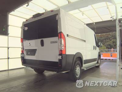 2025 Ram ProMaster 2500 Cargo Van Tradesman w/Passenger Seat Low Roof 136.0" WB - zdjęcie 4 z 22 - miniatura
