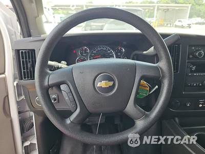 2025 Chevrolet Express 2500 Cargo Van 1WT 135.0" WB - zdjęcie 10 z 18 - miniatura