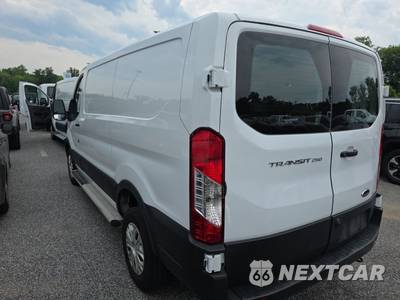 2025 Ford Transit 250 Cargo Van Low Roof 130.0" WB - zdjęcie 6 z 22 - miniatura