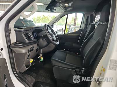 2025 Ford Transit 250 Cargo Van Low Roof 130.0" WB - zdjęcie 7 z 28 - miniatura