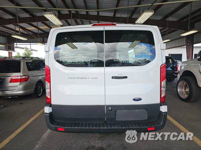 2025 Ford Transit 250 Cargo Van Low Roof 130.0" WB - zdjęcie 5 z 28 - miniatura