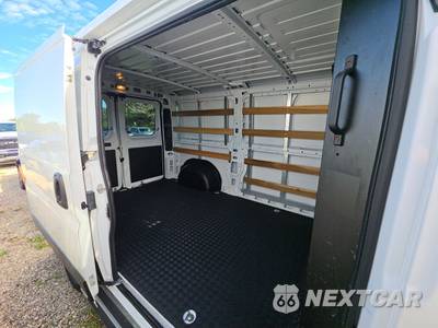 2025 Ram ProMaster 2500 Cargo Van Tradesman w/Passenger Seat Low Roof 136.0" WB - zdjęcie 13 z 27 - miniatura
