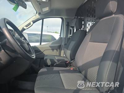 2025 Ford Transit 250 Cargo Van Low Roof 130.0" WB - zdjęcie 7 z 31 - miniatura