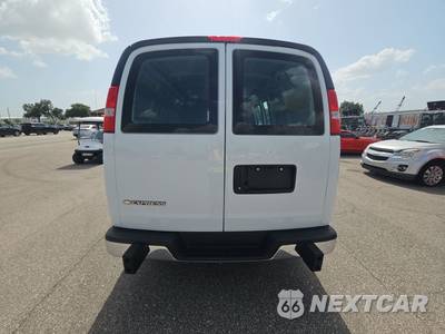 2025 Chevrolet Express 2500 Cargo Van 1WT 135.0" WB - zdjęcie 5 z 34 - miniatura