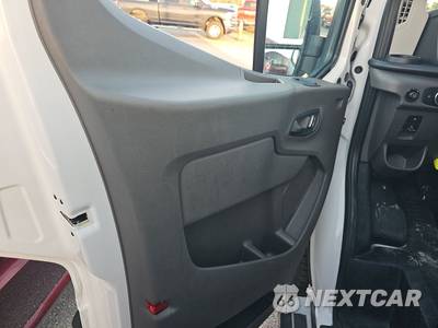 2025 Ford Transit 250 Cargo Van Low Roof 130.0" WB - zdjęcie 9 z 28 - miniatura