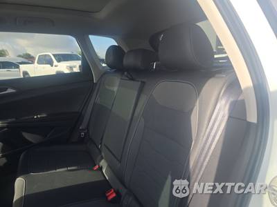2025 Volkswagen Taos SE Black - zdjęcie 13 z 19 - miniatura