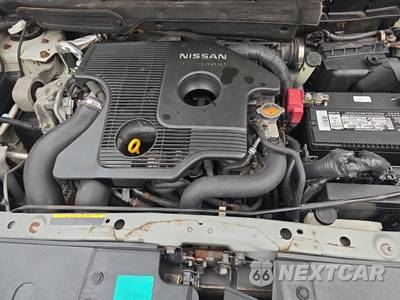 2011 Nissan JUKE SV - zdjęcie 7 z 21 - miniatura