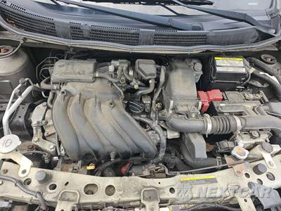 2014 Nissan Versa SV - zdjęcie 15 z 33 - miniatura