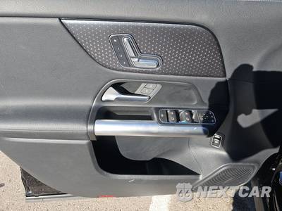 2025 Mercedes-Benz GLA 250 - zdjęcie 9 z 23 - miniatura
