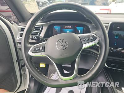 2025 Volkswagen Atlas Cross Sport 2.0T SE w/Technology - zdjęcie 16 z 30 - miniatura