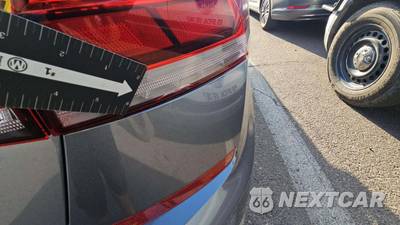 2020 Volkswagen Passat 2.0T SE - zdjęcie 29 z 38 - miniatura