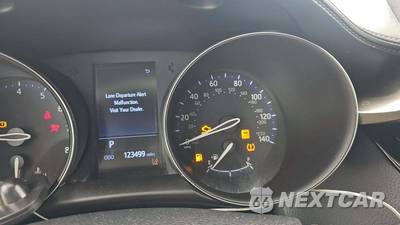 2019 Toyota C-HR LE - zdjęcie 18 z 39 - miniatura