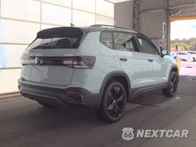 2025 Volkswagen Taos SE Black - zdjęcie 4 z 18 - miniatura
