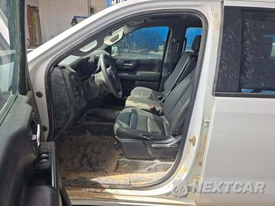 2022 Chevrolet Silverado 1500 WT Crew Cab Medium Bed 1WT - zdjęcie 5 z 11 - miniatura
