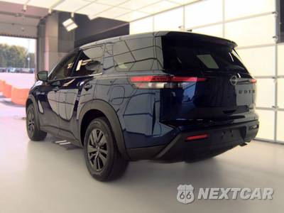 2022 Nissan Pathfinder S - zdjęcie 6 z 27 - miniatura