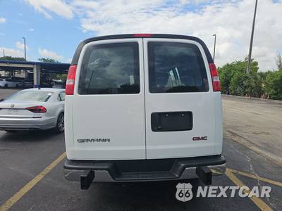 2025 GMC Savana 2500 Cargo Van 1WT 135.0" WB - zdjęcie 5 z 23 - miniatura