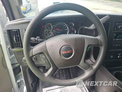 2025 GMC Savana 2500 Cargo Van 1WT 135.0" WB - zdjęcie 10 z 19 - miniatura