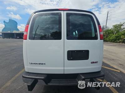 2025 GMC Savana 2500 Cargo Van 1WT 135.0" WB - zdjęcie 5 z 19 - miniatura