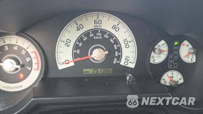 2011 Toyota FJ Cruiser w/Rear Doors - zdjęcie 24 z 28 - miniatura