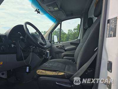 2016 Mercedes-Benz Sprinter 3500 Cab Chassis DRW - zdjęcie 7 z 22 - miniatura