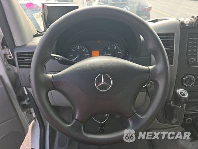 2016 Mercedes-Benz Sprinter 3500 Cab Chassis DRW - zdjęcie 10 z 22 - miniatura