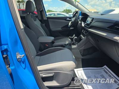 2022 Volkswagen Taos SE - zdjęcie 8 z 25 - miniatura