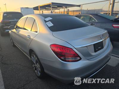 2015 Mercedes-Benz C 300 Sedan - zdjęcie 6 z 27 - miniatura