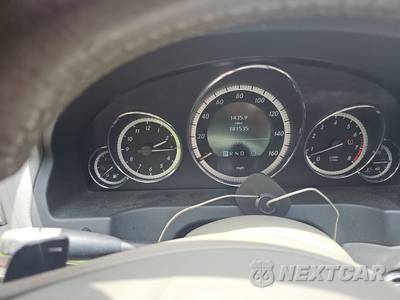 2010 Mercedes-Benz E 550 Coupe - zdjęcie 12 z 18 - miniatura