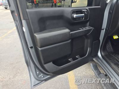 2021 Chevrolet Silverado 1500 Custom Crew Cab Short Bed 1CX - zdjęcie 9 z 18 - miniatura