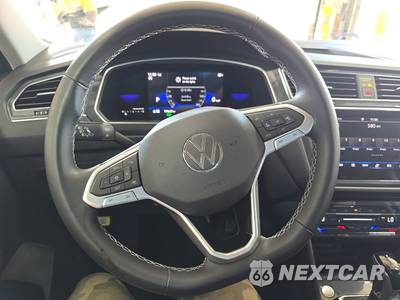 2023 Volkswagen Tiguan SE - zdjęcie 10 z 30 - miniatura