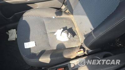 2015 Nissan Versa Note SV - zdjęcie 26 z 42 - miniatura