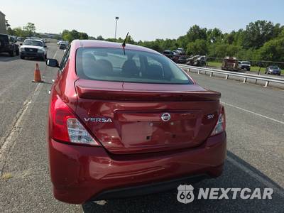 2019 Nissan Versa Sedan SV - zdjęcie 5 z 36 - miniatura