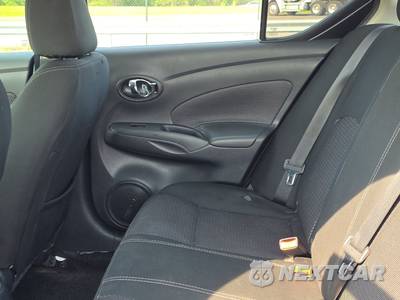 2019 Nissan Versa Sedan SV - zdjęcie 13 z 36 - miniatura